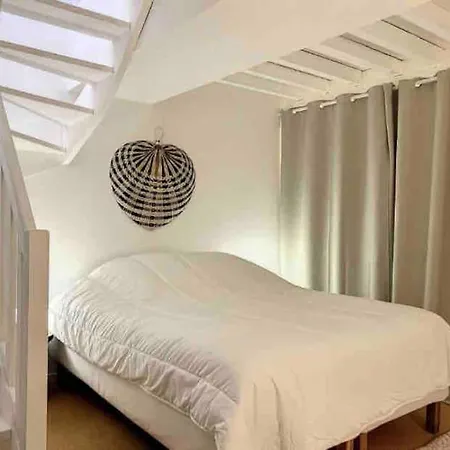 Apartman Loft De Charme Avec Jardin Prive Et Parking, A 5 Min Du Vieux-bassin *