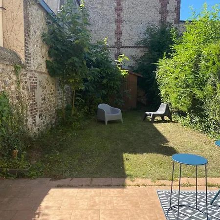 Loft De Charme Avec Jardin Prive Et Parking, A 5 Min Du Vieux-bassin