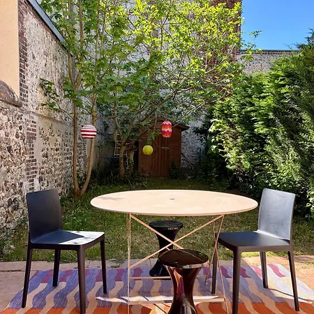 アパート Loft De Charme Avec Jardin Prive Et Parking, A 5 Min Du Vieux-bassin オンフルール