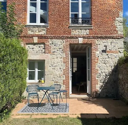 Loft/jardin Et Parking : Le Petit Clos Bourdet